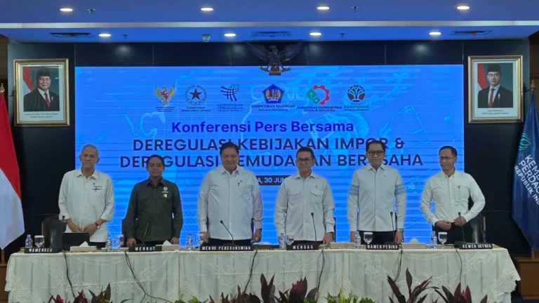 Pemerintah Meluncurkan Paket Deregulasi Kebijakan Perdagangan