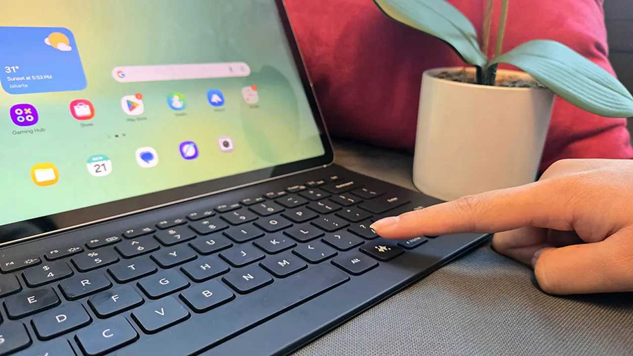 Galaxy AI Key di Galaxy Tab S10 FE: Meningkatkan Produktivitas | Teknologi