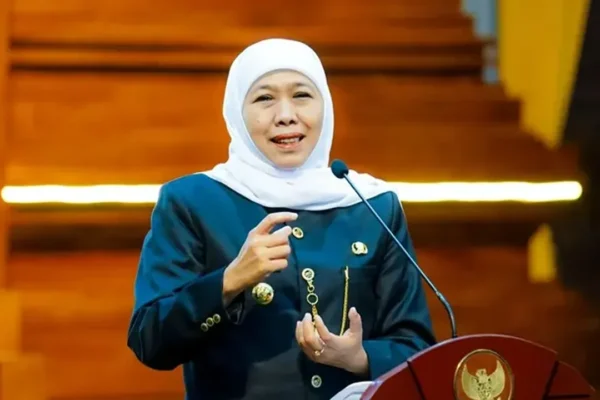 KPK Jadwalkan Pemeriksaan Khofifah Terkait Dugaan Penyalahgunaan Dana Hibah | Hiburan