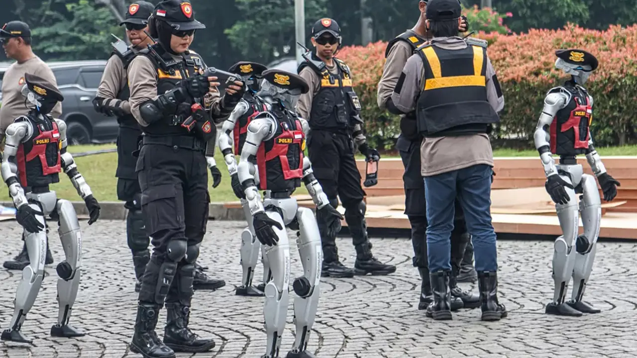 robot polisi