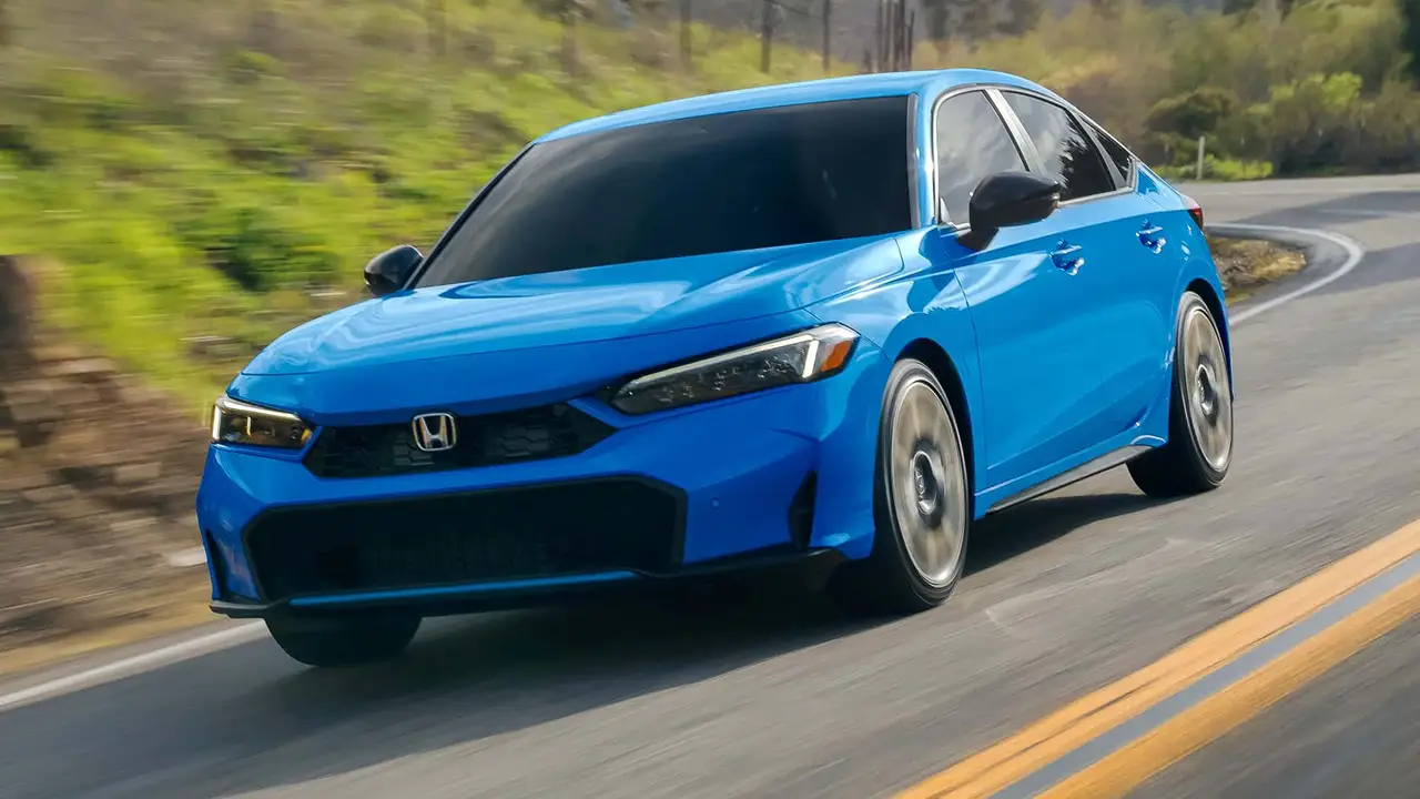 Civic Hybrid 2025 Resmi Dijual: 200 HP, 50/47 MPG, Sedan Irit Nan Gesit untuk Komuter Harian | Otomotif