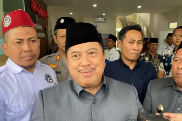 Bupati Jombang Jelaskan Kenaikan Drastis PBB untuk Warga Bupati Jombang Jelaskan Kenaikan Drastis PBB untuk Warga | Kenaikan Drastis PBB
