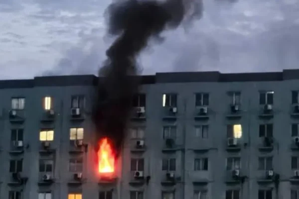 Kebakaran Apartemen Jakbar Diduga Dari Kebocoran Gas, 1 Terluka Kebakaran Apartemen Jakbar Diduga Dari Kebocoran Gas, 1 Terluka | Kebakaran Apartemen