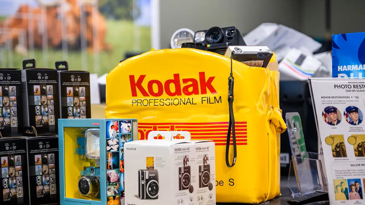 Kodak Hadapi Kebangkrutan, Utang Melonjak dan Penjualan Menurun | Internasional