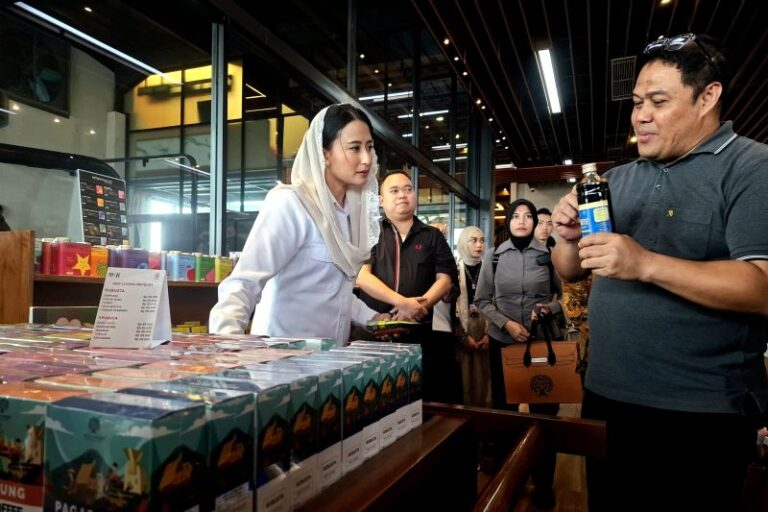 Pemerintah Tingkatkan Kinerja Ekspor Komoditas Daerah