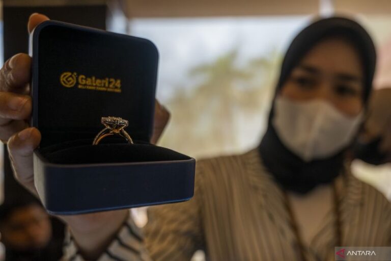 Harga Emas Antam, Galeri24, dan UBS Naik Hari Ini