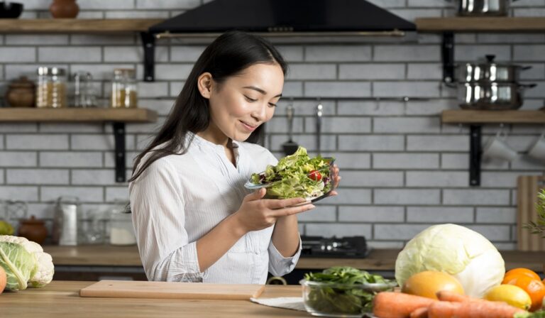 Nutrisi Otak Krusial untuk Pemulihan Pasca Stroke