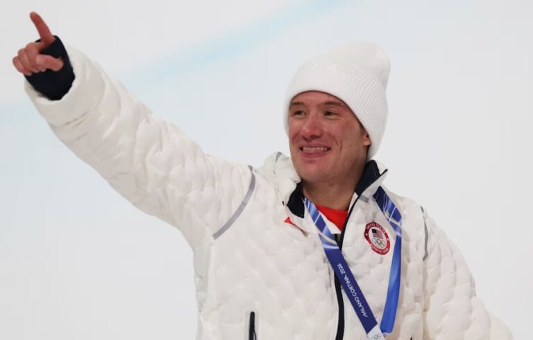 Mengenal Alex Ferreira dan Teknologi Emas Ski Halfpipe 2026