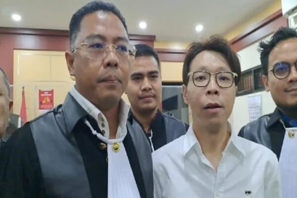 [original_title]